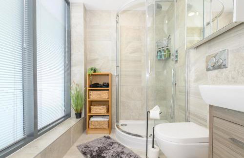 Luxury Penthouse with Private Hot Tub Overlooking Leeds City Centre - Foto 50