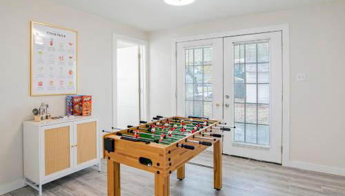 House in Mobile Newly Renovated! Quiet & Centrally Located! - Foto 5, Game Room