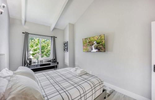 601-Lavish Family Home w AC & Patio near Meta & Stanford - Foto 25