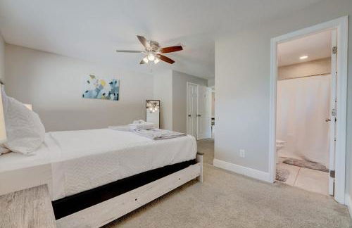 Spacious Casselberry House with Backyard Pool - Photo 25