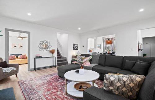 Gorgeous Remodel Game Room Sleeps 8 - Foto 7