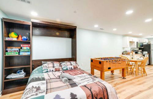 Front Royal Studio with Mtn Views and Brick Oven - Foto 17