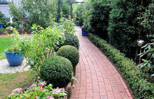 Schöne Ferienwohnung im HAUS SONNENGARTEN mit WLAN und Parkplatz in Achim bei Bremen - Foto 20