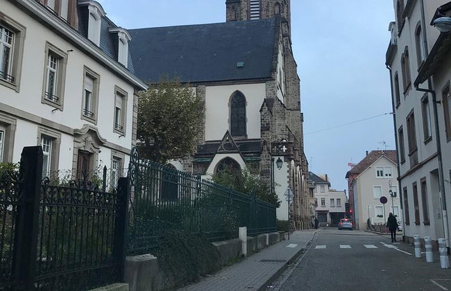 Private taxi driver Strasbourg train station to city center - Photo 2