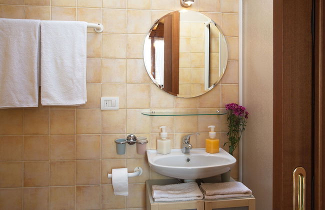 Milan Skyline Apartment, Città Studi, 1 min Metro, Terrace, Wifi, Netflix - Foto 29