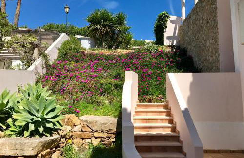 Lovely Burgau villa just 3 mins walk from beach - Foto 11