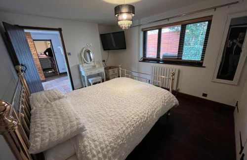 Modern upside down property with hot tub - Foto 11