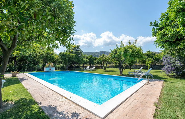 Holiday Home in Stilo With Pool & Views - Foto 49