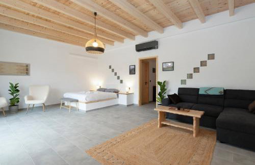 Sage Suite - Photo 1