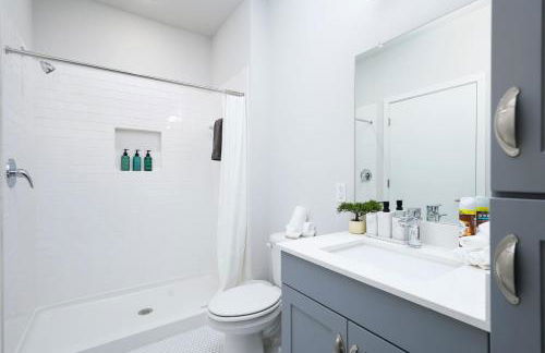 1BR Escape-w Parking, Near Riverwalk & Conv Ctr - Foto 15