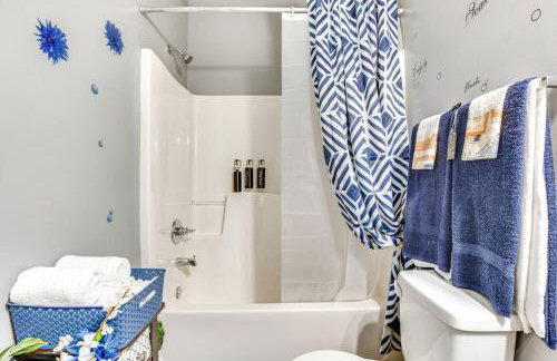 Luxury Hamptons 5BR Oasis with Pool Retreat - Foto 26