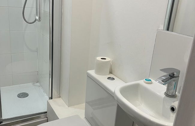 2bed - Freeparking - Laundry - 30mintolondon - Foto 24