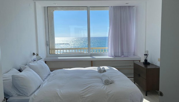 Panoramic Seaview Balcony Escape by Sea N Rent - Foto 2, Habitación