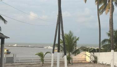 beira mar 7suites 30pessoas - Foto 2