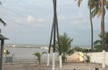 beira mar 7suites 30pessoas - Foto 2