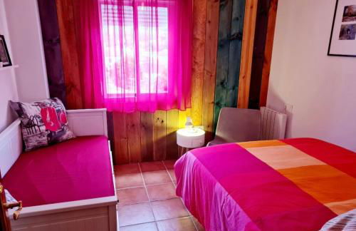 La Casa Junto al Sendero del Río & chimenea y leña incluida - Foto 23