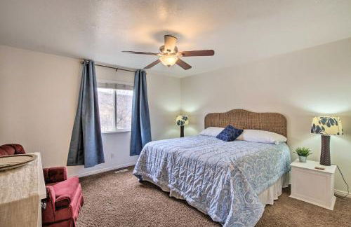 Spacious Garden City Townhome with Lake Views! - Photo 18