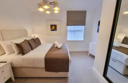 Altrincham Centre, 2 Bed, Bathtub, King Beds - Foto 6