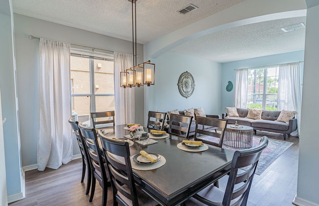 Themed Family Villa with Private Pool - Foto 31