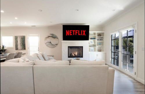 Family Beach House, 400ft to Beach, Parking, BBQ - Foto 8