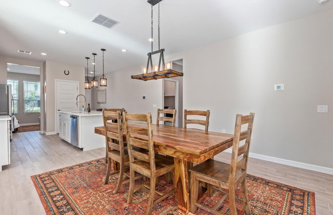 Charming Home in the Desert - Photo 17