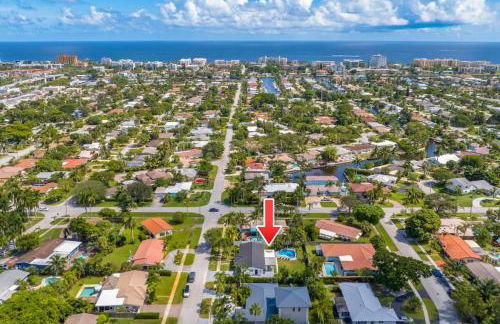 Delilas Chic 3 Bedroom 2 bath Abode with Heated Pool - Foto 39