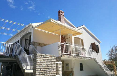 Apartments KUS Ugljan - Photo 1