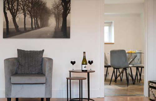 Cosy 2 Bed Terrace Peaceful Village location - Pass the Keys - Foto 17