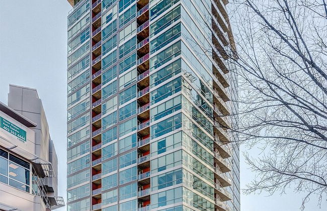 Luxury Condo Steps From Stampede Park - Photo 20