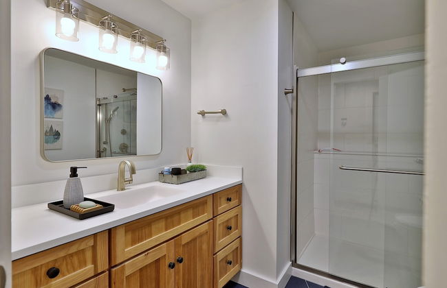 Fall Line Condo E1 1 Bedroom Condo - Photo 16