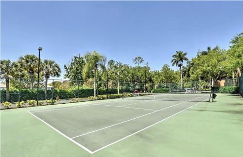 Reserve Getaway this Fall Naples FL - Foto 9