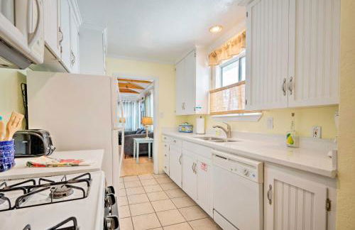 Central Catalina Cottage Walk to Ferry and Eateries - Foto 12