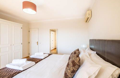 Villa Estrelícia - Pool - Free wi-fi - New in Booking - Foto 12