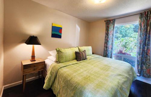 Ocean View in Otter Rock! Wood Stove! Surfing~Otter Rock Hideaway - Foto 9