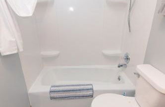 Retreat to Bass Creek 2 BR Apartment A Your Escape - Foto 14