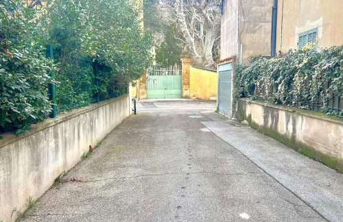 Secret LoveRoom - SpaBalnéo, Lit King Size, CLIM, Chic, calme et discret, 2 personnes - Foto 53