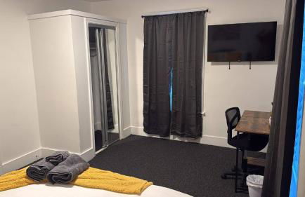 Nona - Cozy 3BR Apt with Parking, Desk & Fast WiFi near Yale, Quinnipiac, SCSU & Hospitals - Foto 11