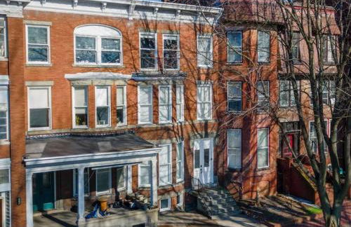 Flats on Front - Riverfront Gem Fast Wi-Fi 3F - Foto 8