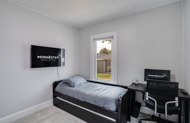 Jewel of Standish - Photo 4