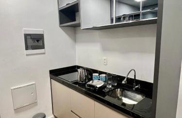 By Hospede Fácil - Studio Prime Requinte - Piscina, academia, Sauna, Garagem - Foto 4