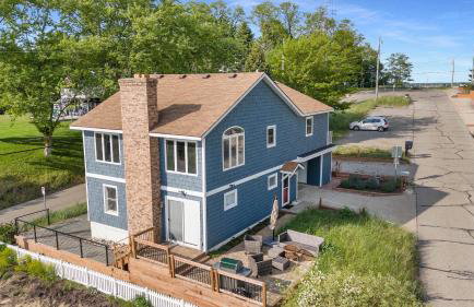 Spacious 4BDR Blue Haven Cottage in Grand Haven 150 - Foto 3