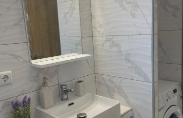 Lina Home - Photo 11