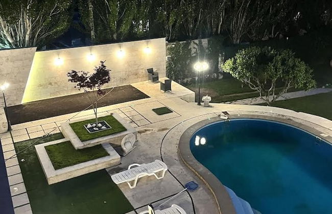 4 Bed Villa Estate Sleeps 7 - Pool, Garden, Sauna - Photo 18