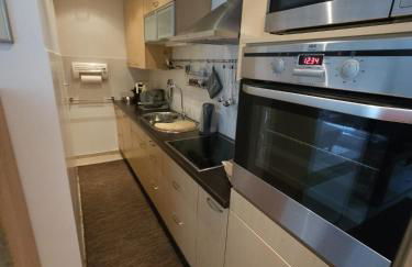 FeWo Monarchenhügel in Seenähe, Garten, Terrasse, Carport mit Wallbox - Foto 7