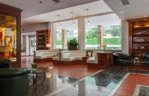 Family Escape With Pools and Sauna - Foto 50