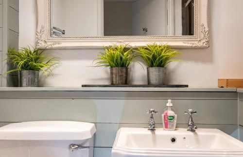 Croft Elms - Photo 22