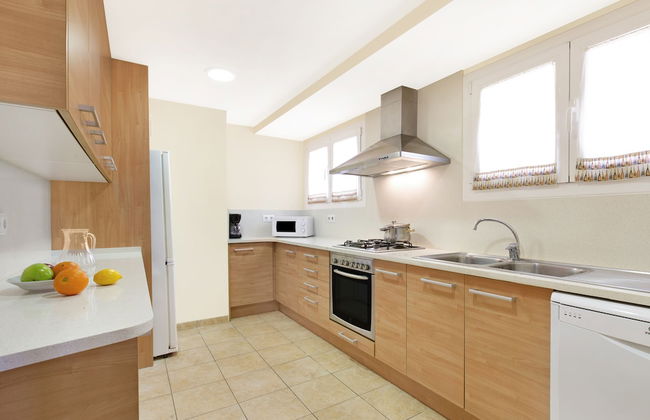 Villa Mas Guelo - Photo 8