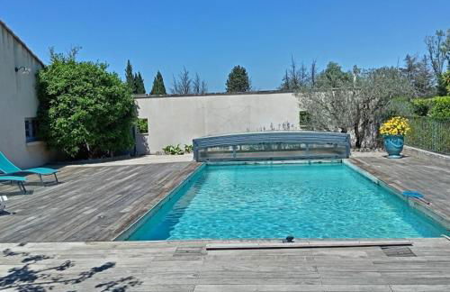 1 chambre 1 cuisine & salle d'eau privées avec piscine et jacuzzi - Foto 2