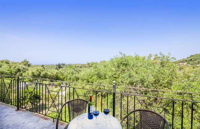 Marathias Luxury House near Beach - Photo 12