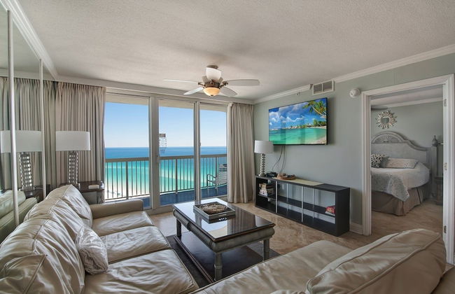 Pelican Beach 2012 2 Bedroom Condo by Pelican Beach Management - Foto 1